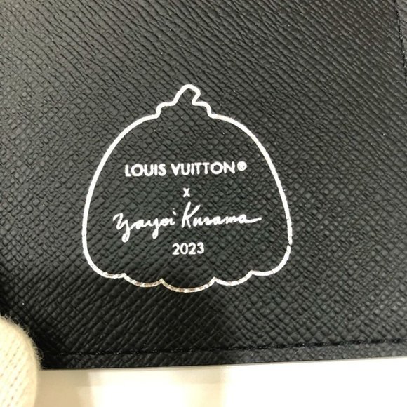 LOUIS VUITTON  MonogramEclipse Portefeuille Brazza Yayoi Kusama Wallet - Picture 5 of 16